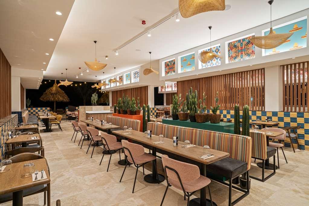 The Rif At Mangrove Beach Corendon All-Inclusive Curio Willemstad Restaurant bilde
