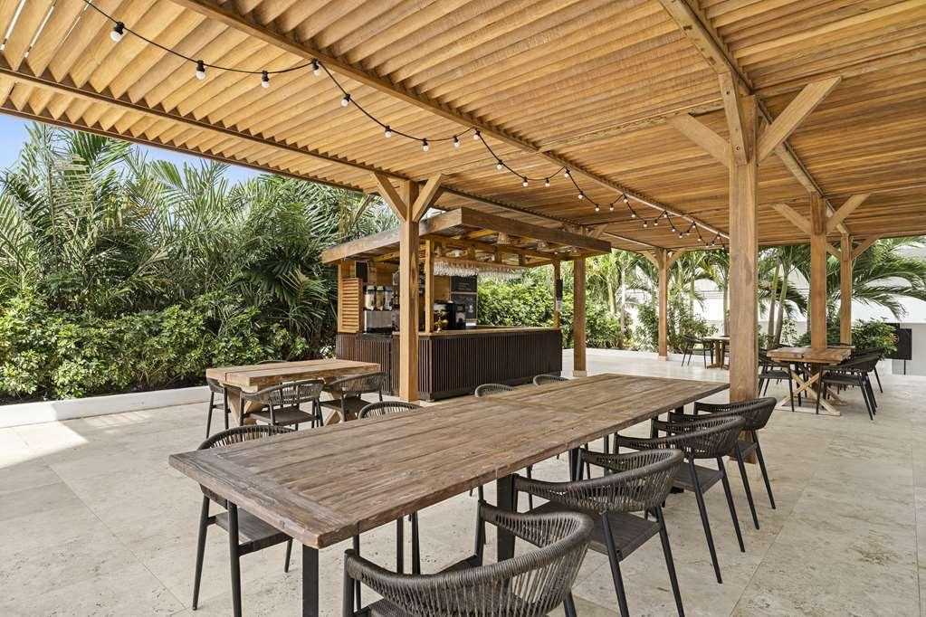 The Rif At Mangrove Beach Corendon All-Inclusive Curio Willemstad Restaurant bilde